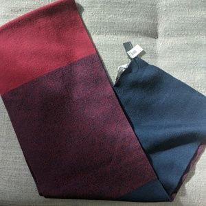 NWT 100% Merino Wool Scarf